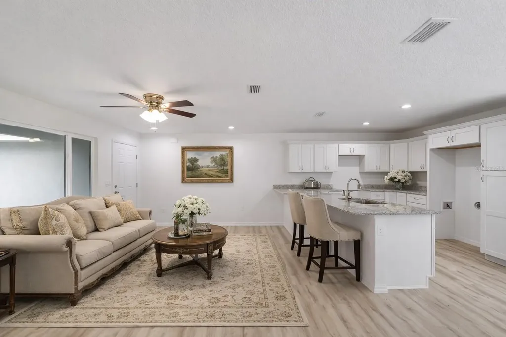 1221 SW Little Cliffs Drive Dunnellon FL 34431