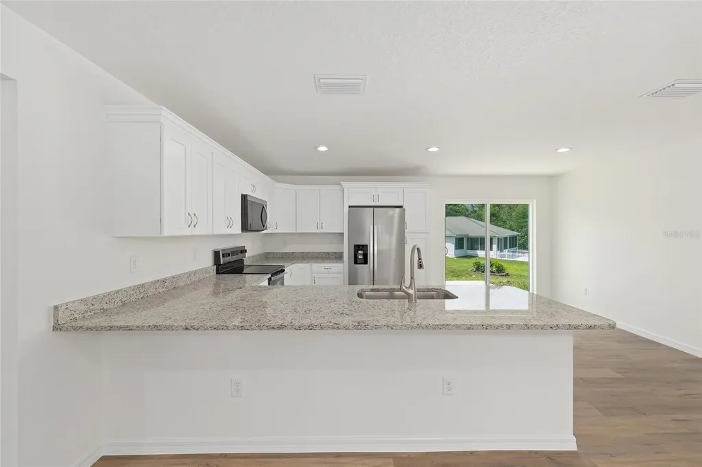 1221 SW Little Cliffs Drive Dunnellon FL 34431