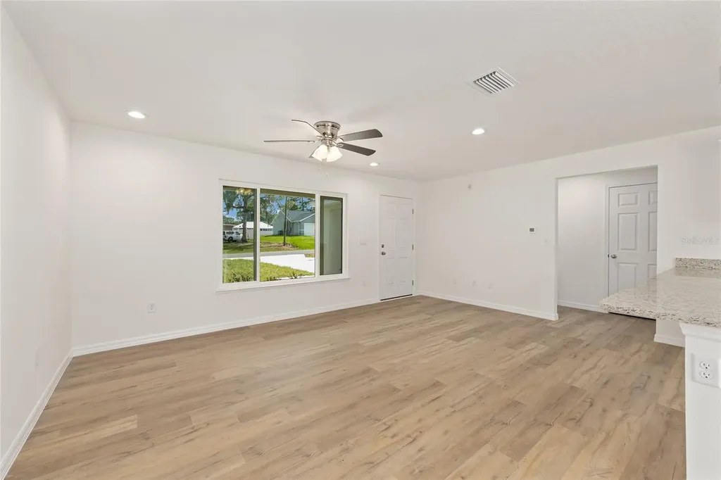 1221 SW Little Cliffs Drive Dunnellon FL 34431