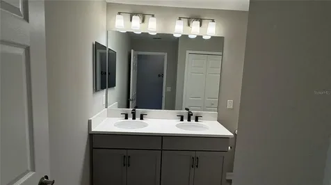 2481 Stapleford Place Wesley Chapel FL 33543