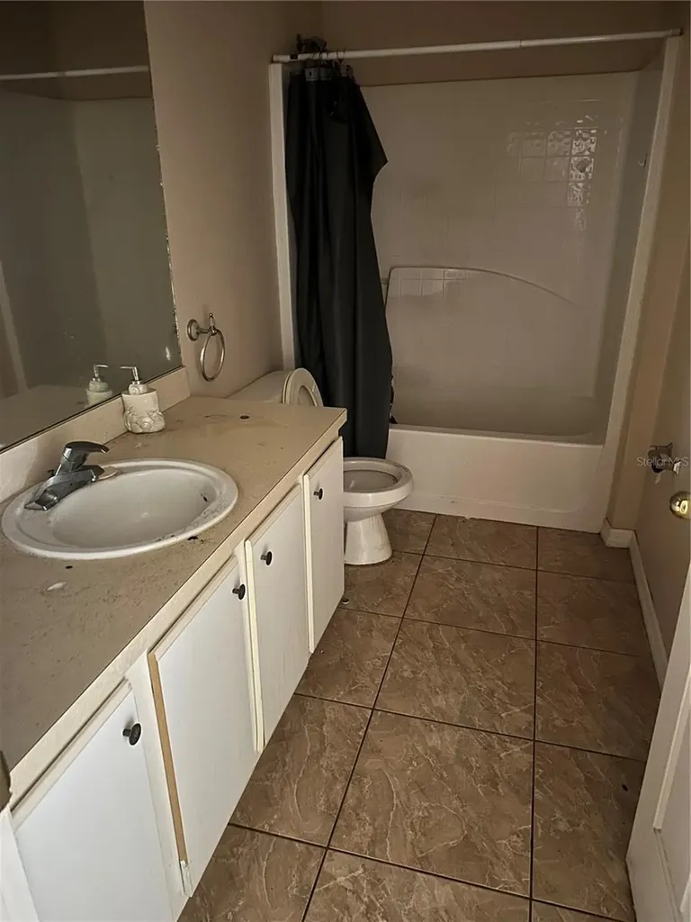 819 Cabaret Court Kissimmee FL 34759