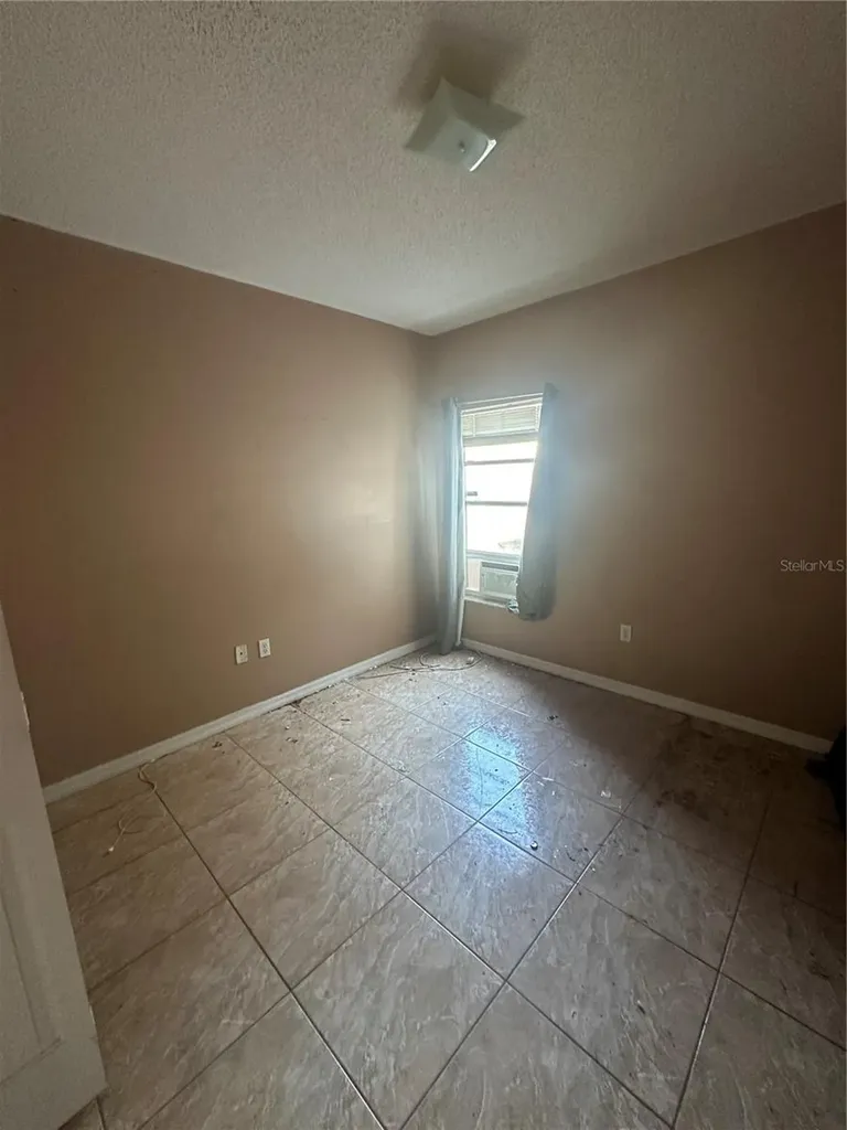 819 Cabaret Court Kissimmee FL 34759