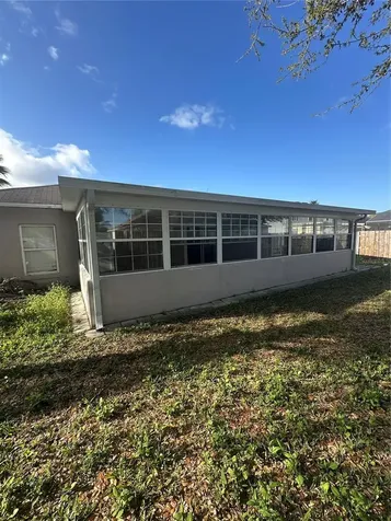 819 Cabaret Court Kissimmee FL 34759
