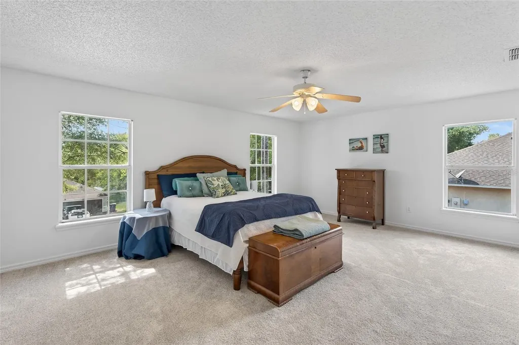 1305 Windy Bluff Drive Minneola FL 34715