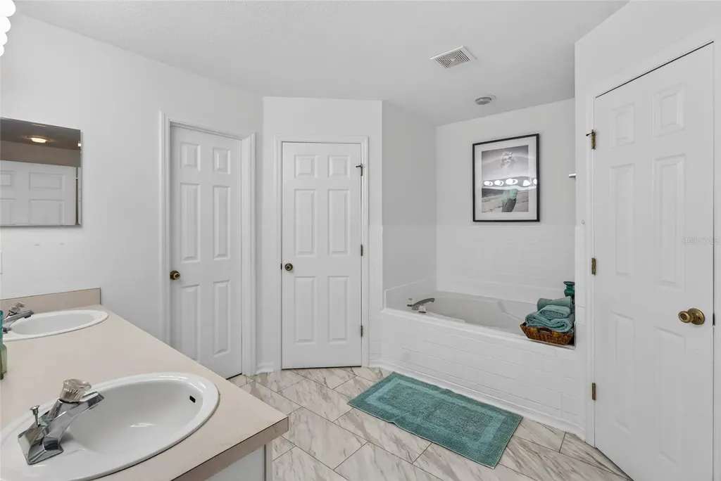 1305 Windy Bluff Drive Minneola FL 34715