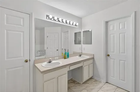 1305 Windy Bluff Drive Minneola FL 34715