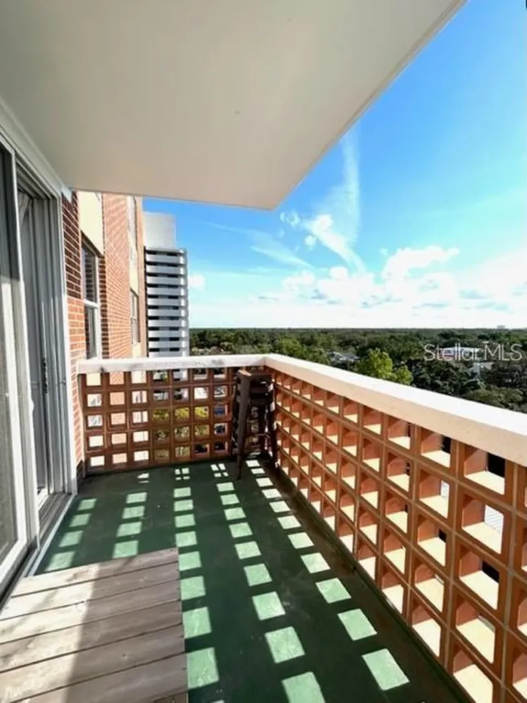 4015 Bayshore Boulevard Tampa FL 33611