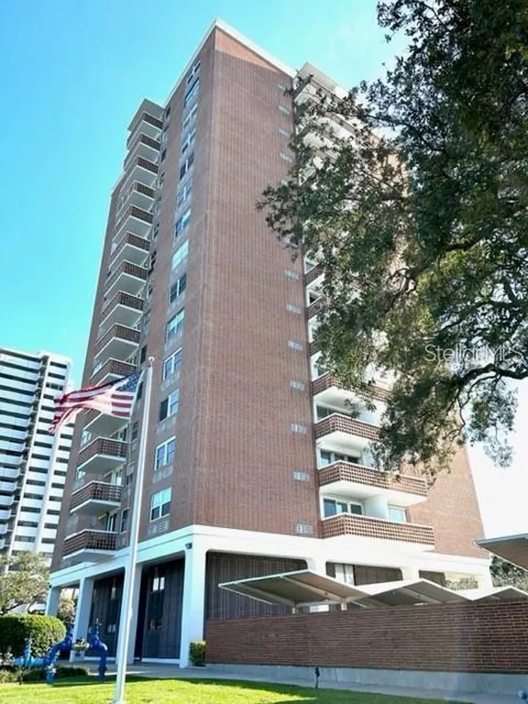 4015 Bayshore Boulevard Tampa FL 33611
