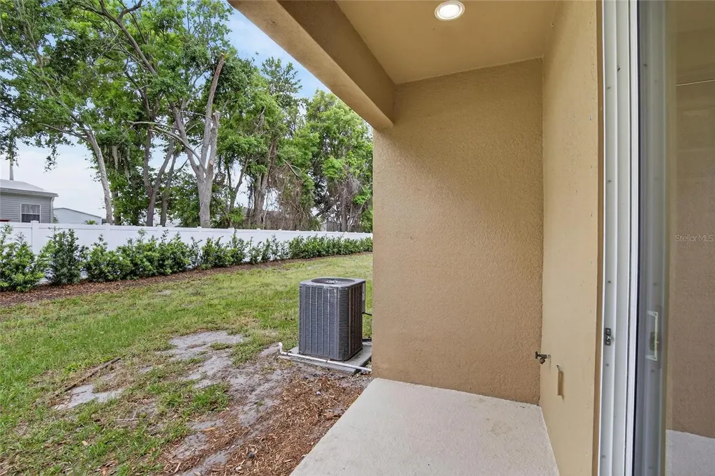 8821 Walnut Gable Court Riverview FL 33578