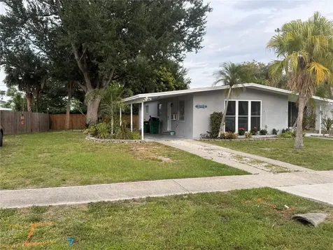 2488 Warne Street Port Charlotte FL 33952