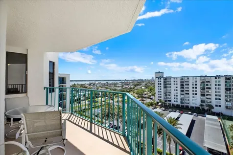 670 Island Way Clearwater Beach FL 33767