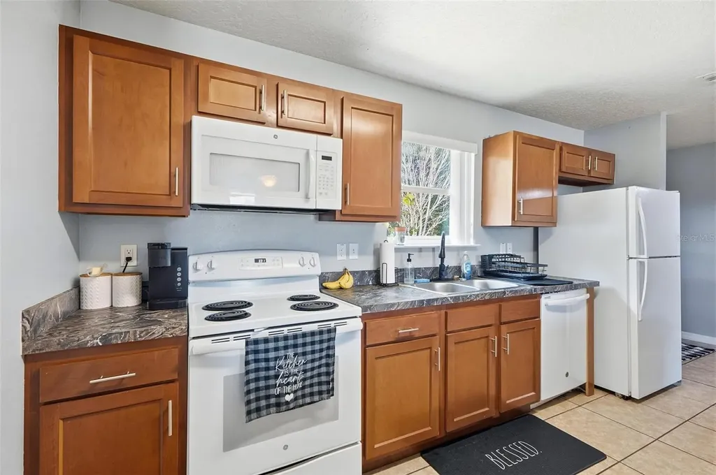 27 Royal Oak Drive Palm Coast FL 32164