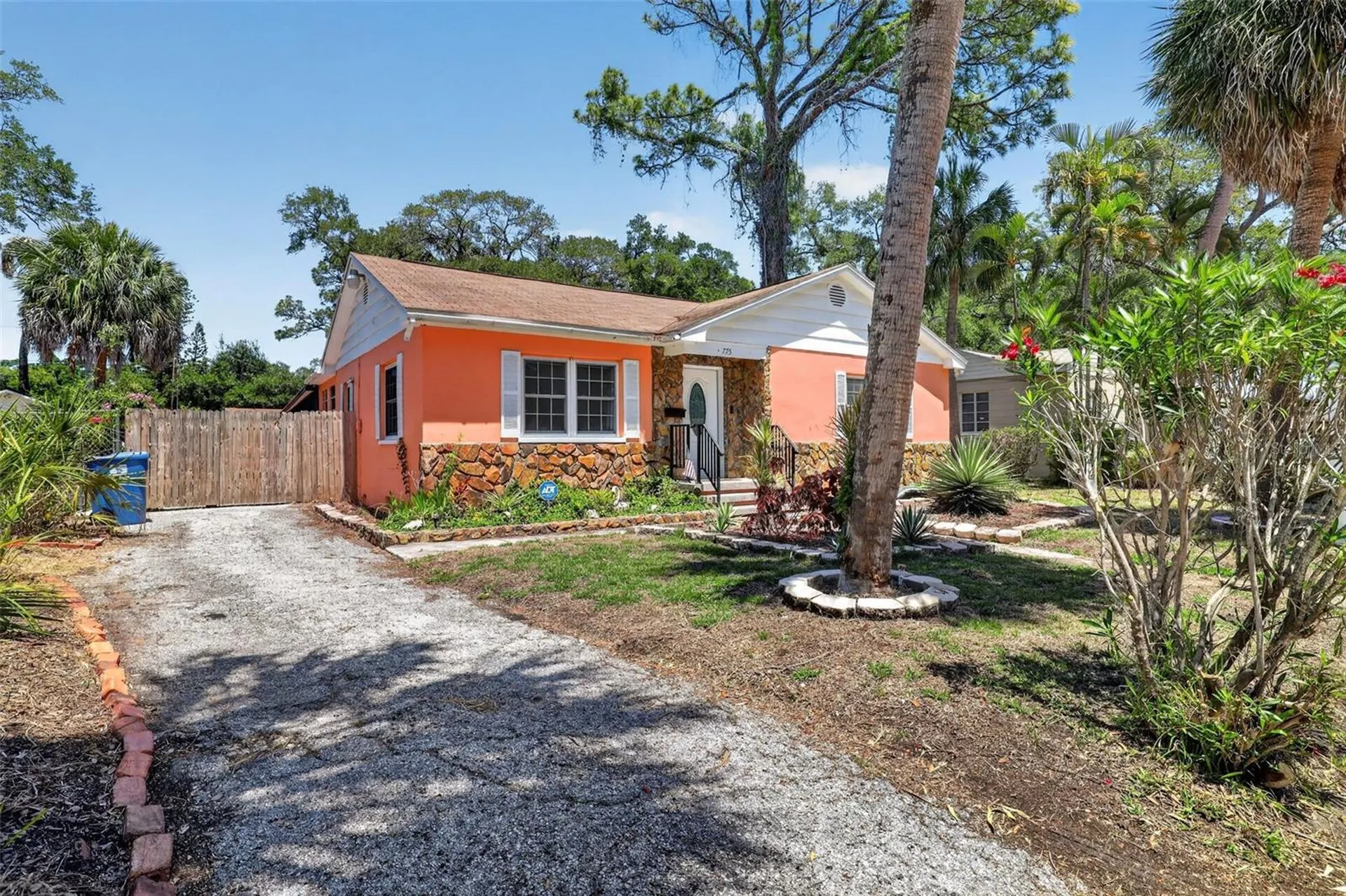 775 28th Avenue S St Petersburg FL 33705