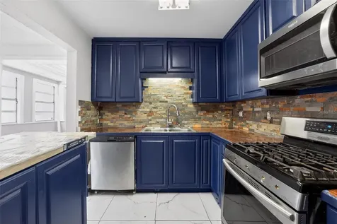 775 28th Avenue S St Petersburg FL 33705