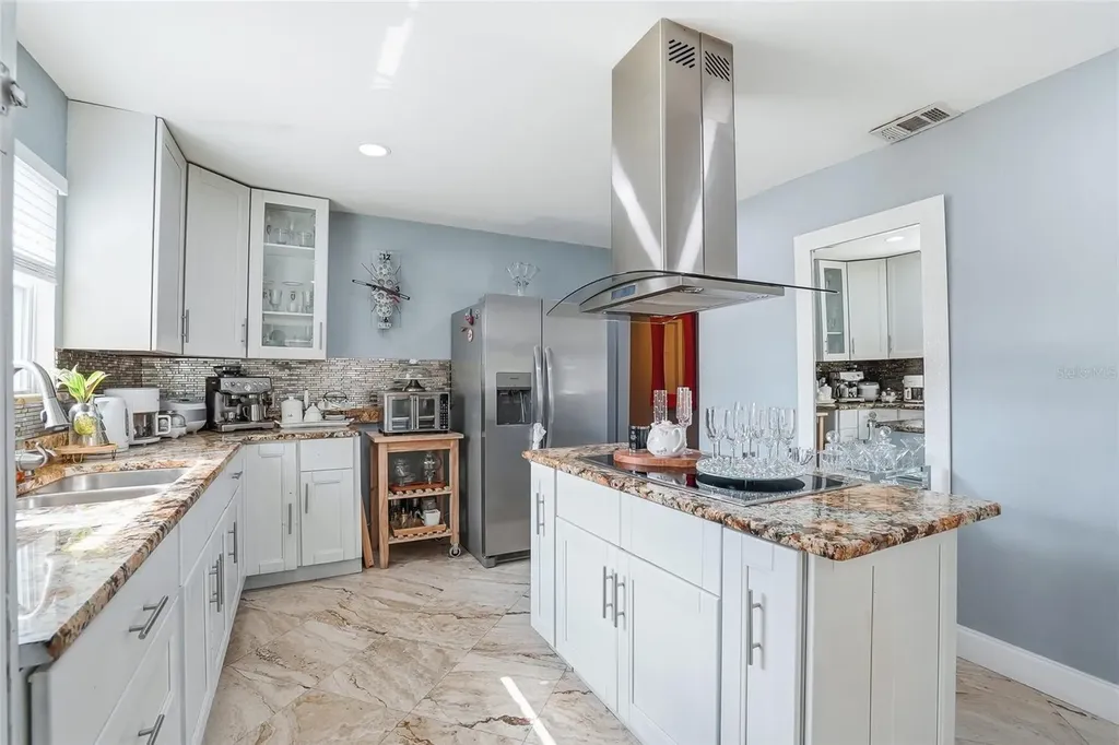 3014 W Wilder Avenue Tampa FL 33614