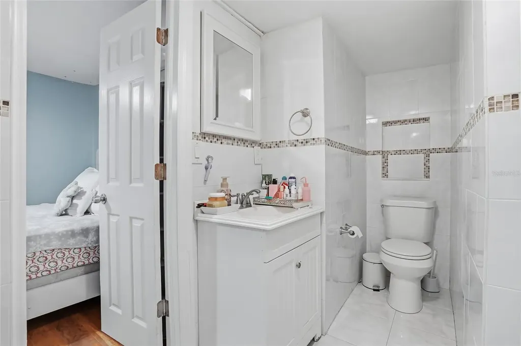 3014 W Wilder Avenue Tampa FL 33614