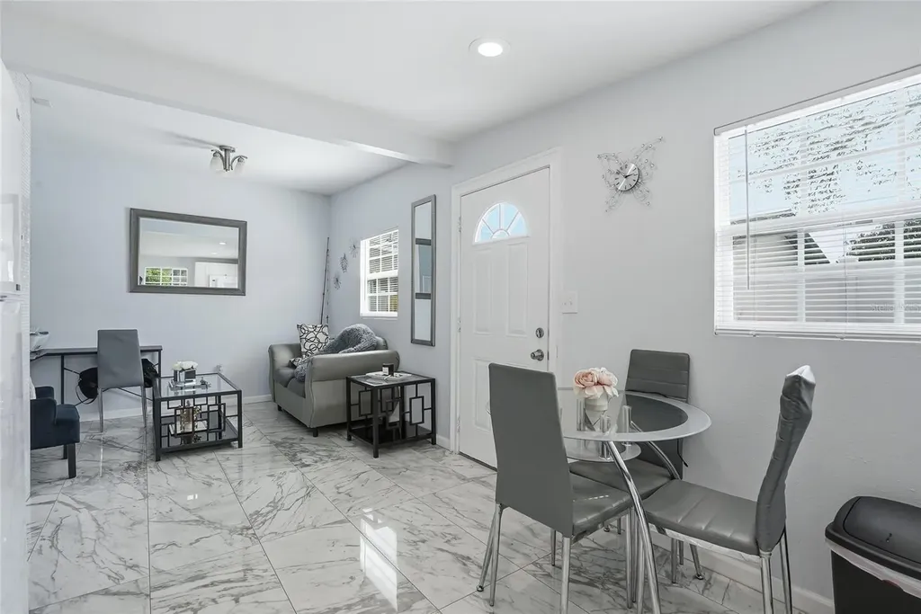 3014 W Wilder Avenue Tampa FL 33614