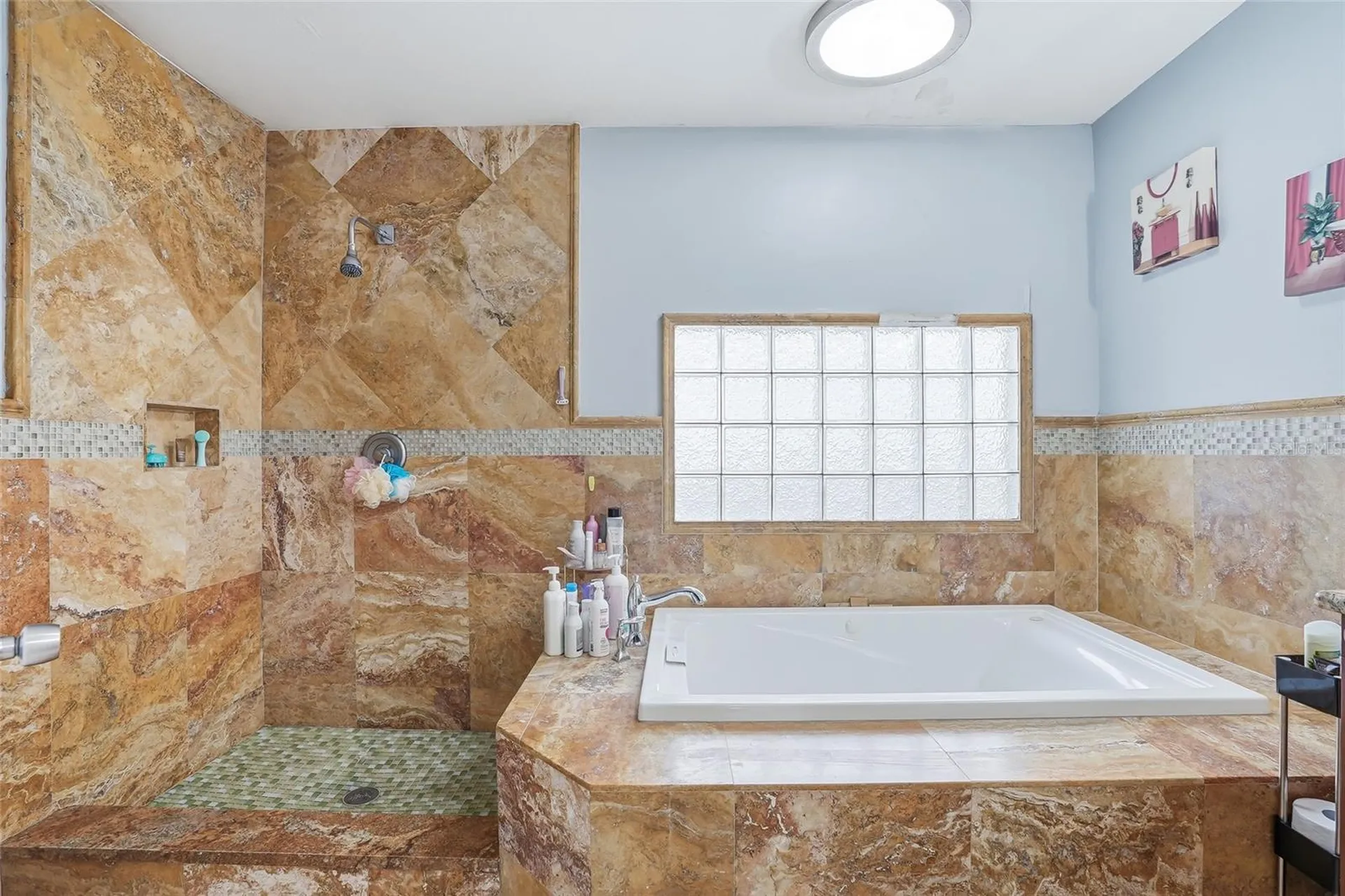 3014 W Wilder Avenue Tampa FL 33614