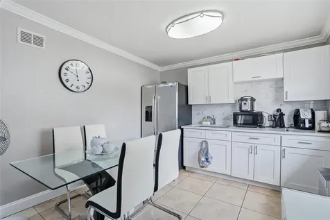 3014 W Wilder Avenue Tampa FL 33614
