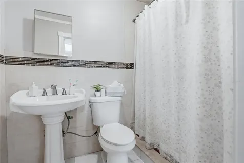 3014 W Wilder Avenue Tampa FL 33614