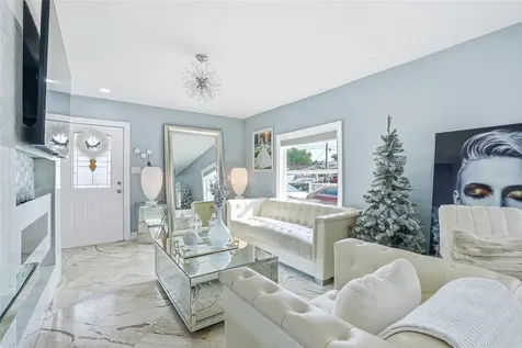 3014 W Wilder Avenue Tampa FL 33614
