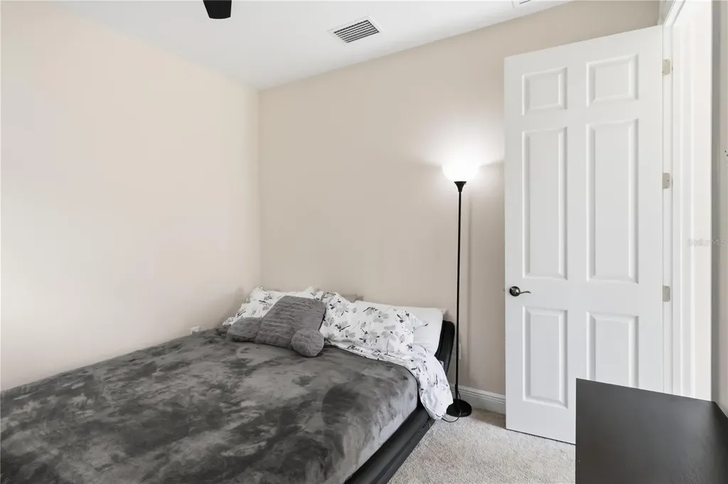 14806 Summer Branch Drive Lithia FL 33547