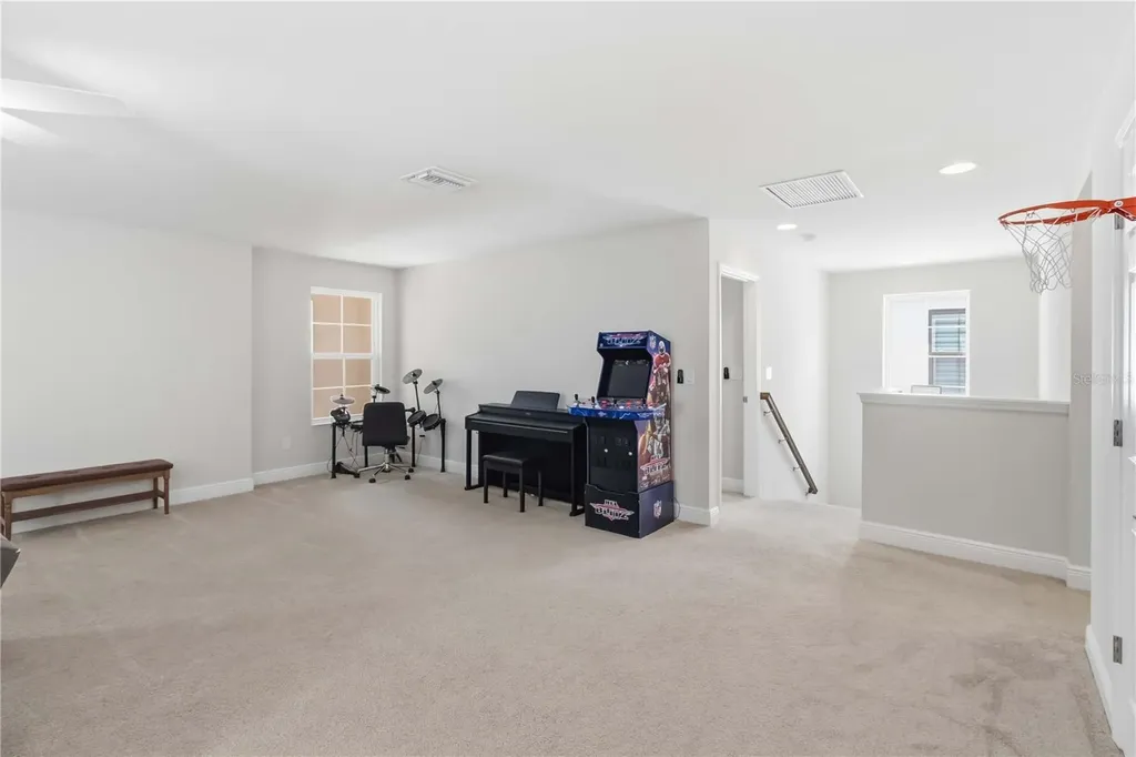 14806 Summer Branch Drive Lithia FL 33547