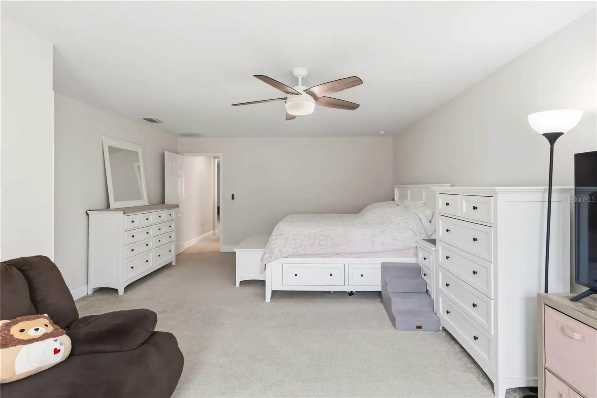 14806 Summer Branch Drive Lithia FL 33547