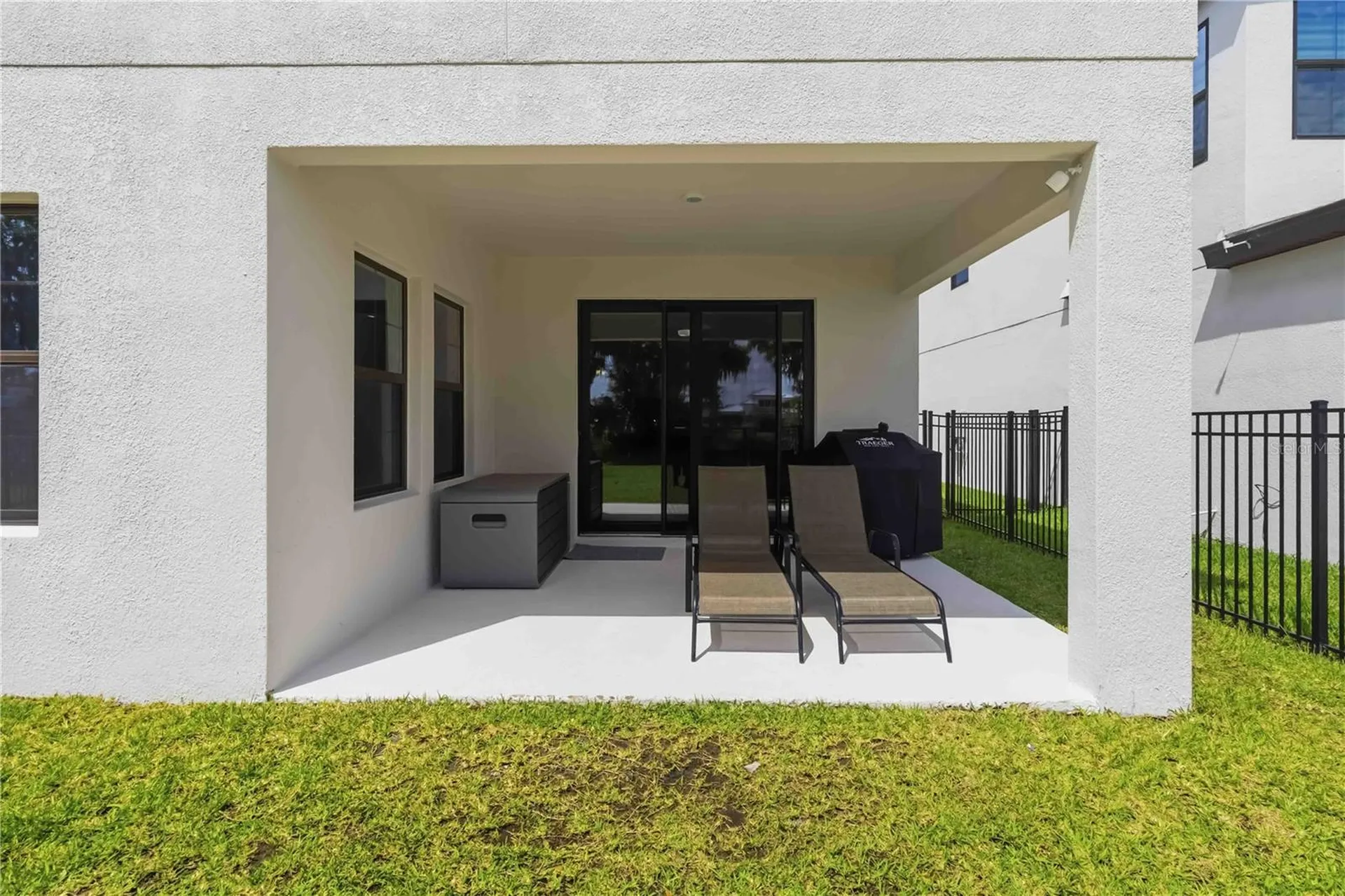 14806 Summer Branch Drive Lithia FL 33547