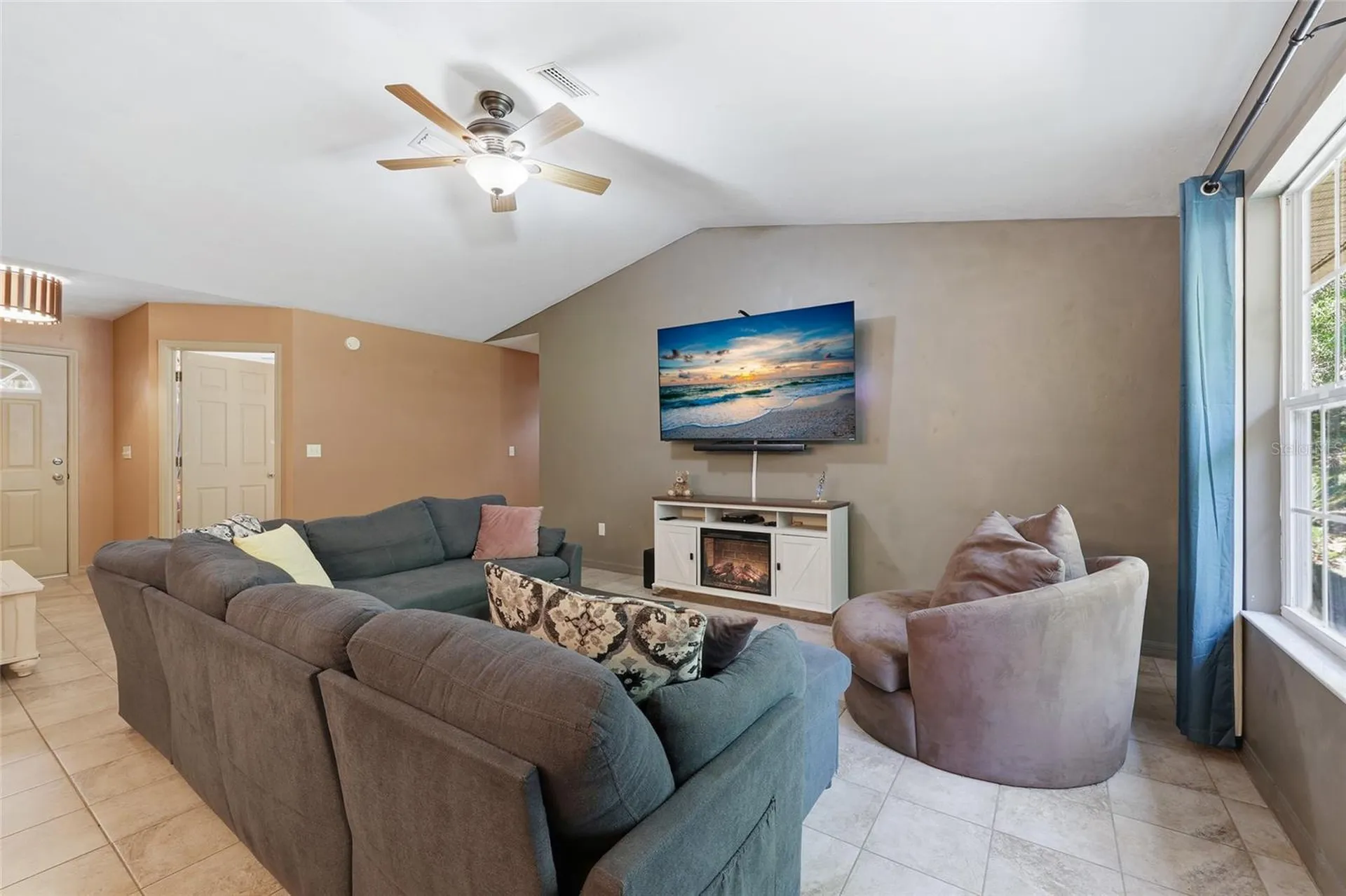 347 Ashley Street Hawthorne FL 32640