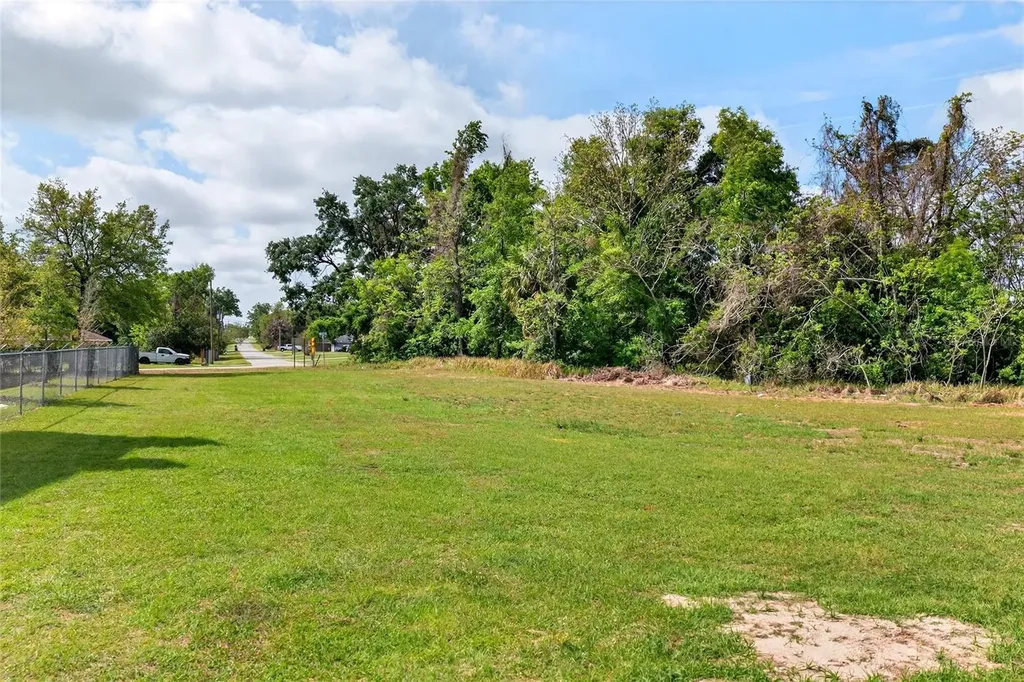 Highway 326 / NW 70th Ocala FL 34471
