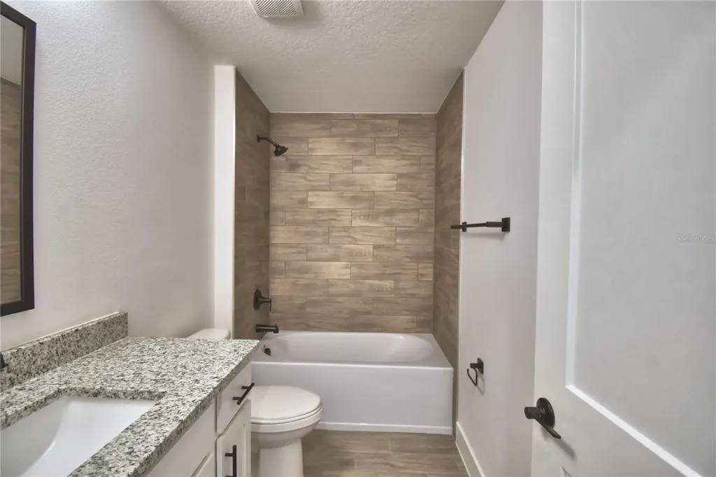 4473 Juliana Lake Drive Auburndale FL 33823