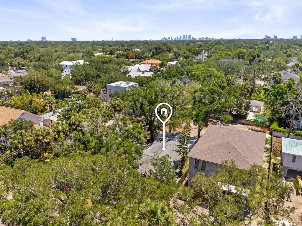 2118 S Venus Street Tampa FL 33629