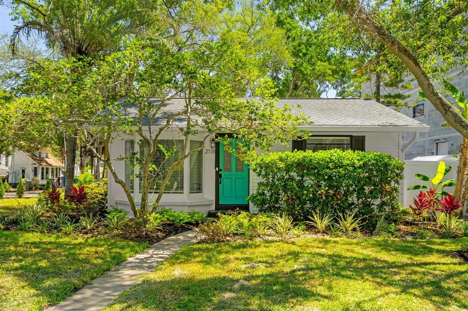 2118 S Venus Street Tampa FL 33629