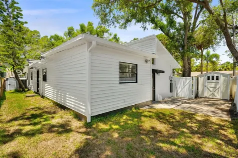2118 S Venus Street Tampa FL 33629