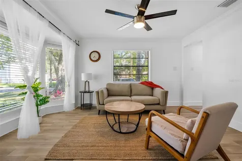 2118 S Venus Street Tampa FL 33629