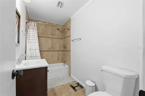 39502 9th Avenue Zephyrhills FL 33542
