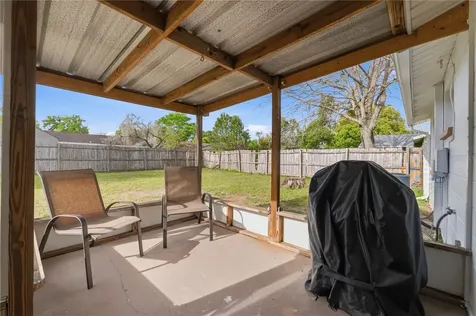 39502 9th Avenue Zephyrhills FL 33542