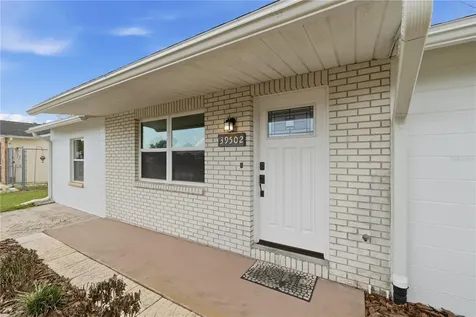 39502 9th Avenue Zephyrhills FL 33542