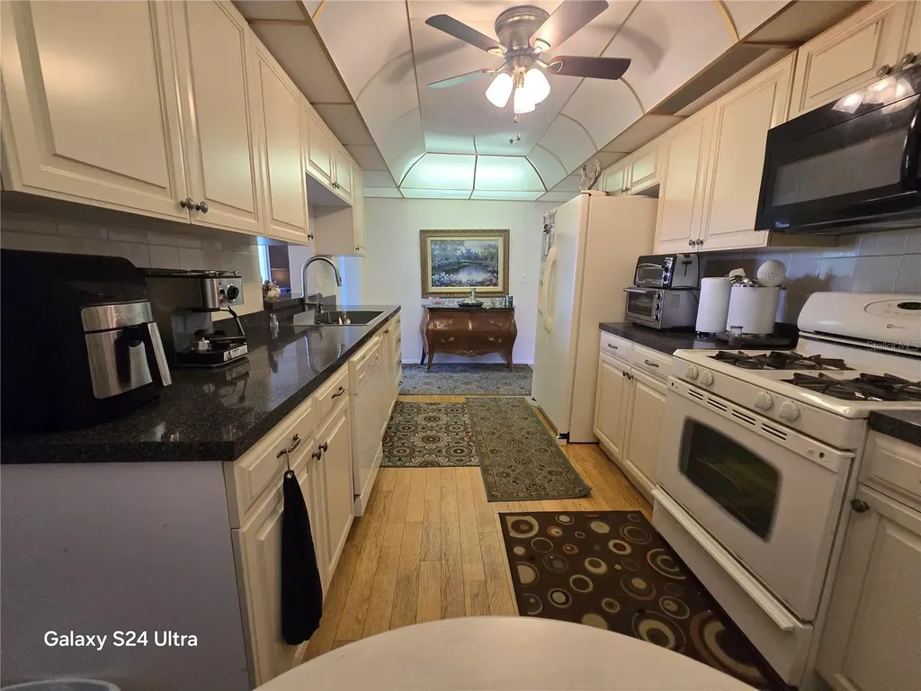 8186 Terrace Garden Drive N St Petersburg FL 33709