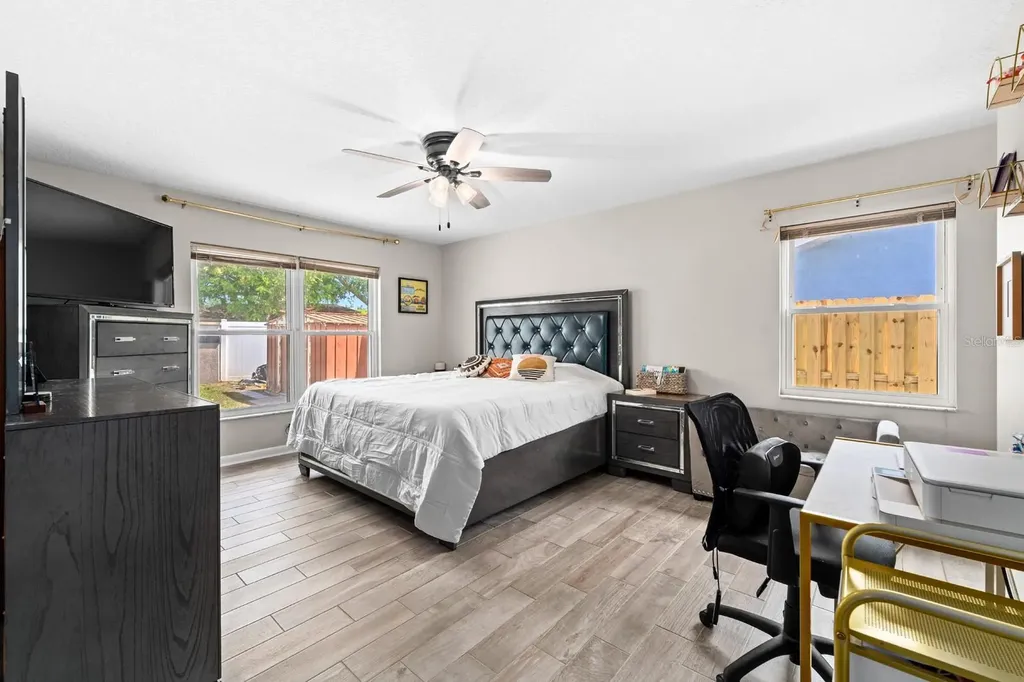 1916 Cloverdale Court Lutz FL 33549