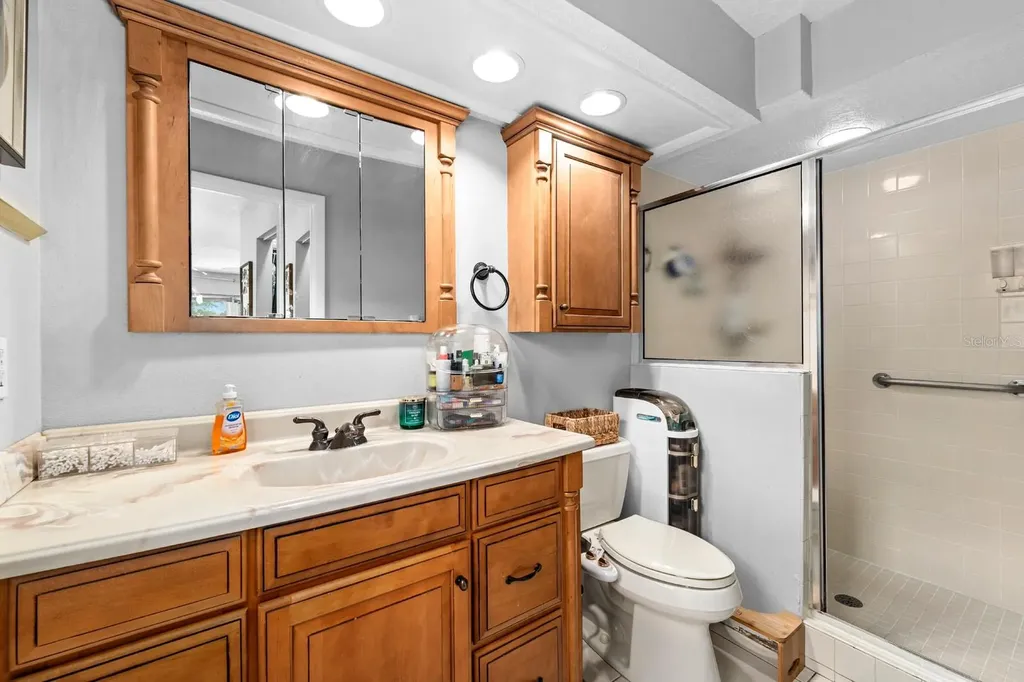 1916 Cloverdale Court Lutz FL 33549