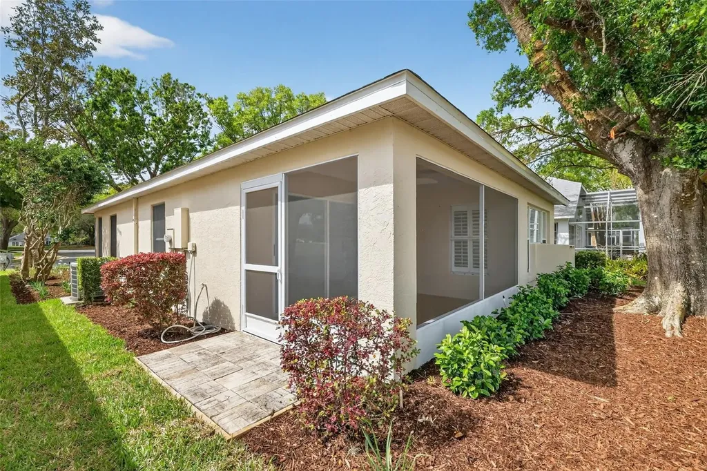 6027 Spring Creek Court Mount Dora FL 32757