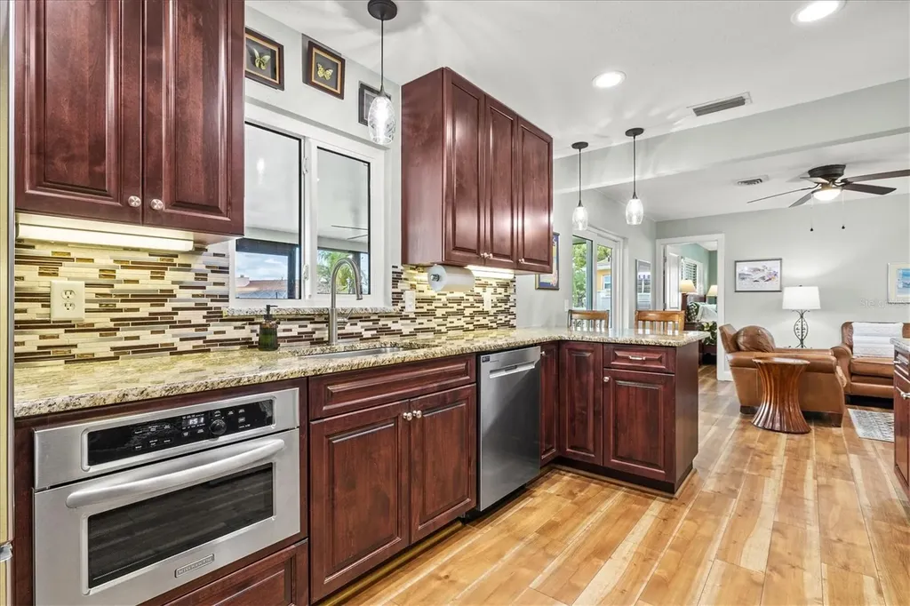 1147 Sleepy Hollow Court Venice FL 34285