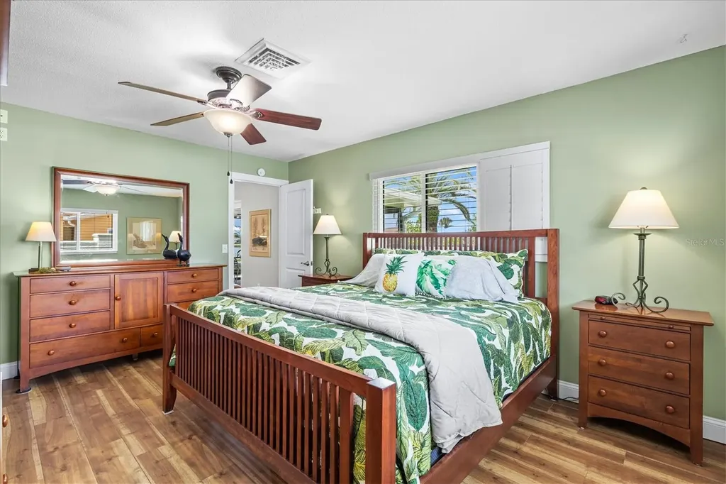 1147 Sleepy Hollow Court Venice FL 34285