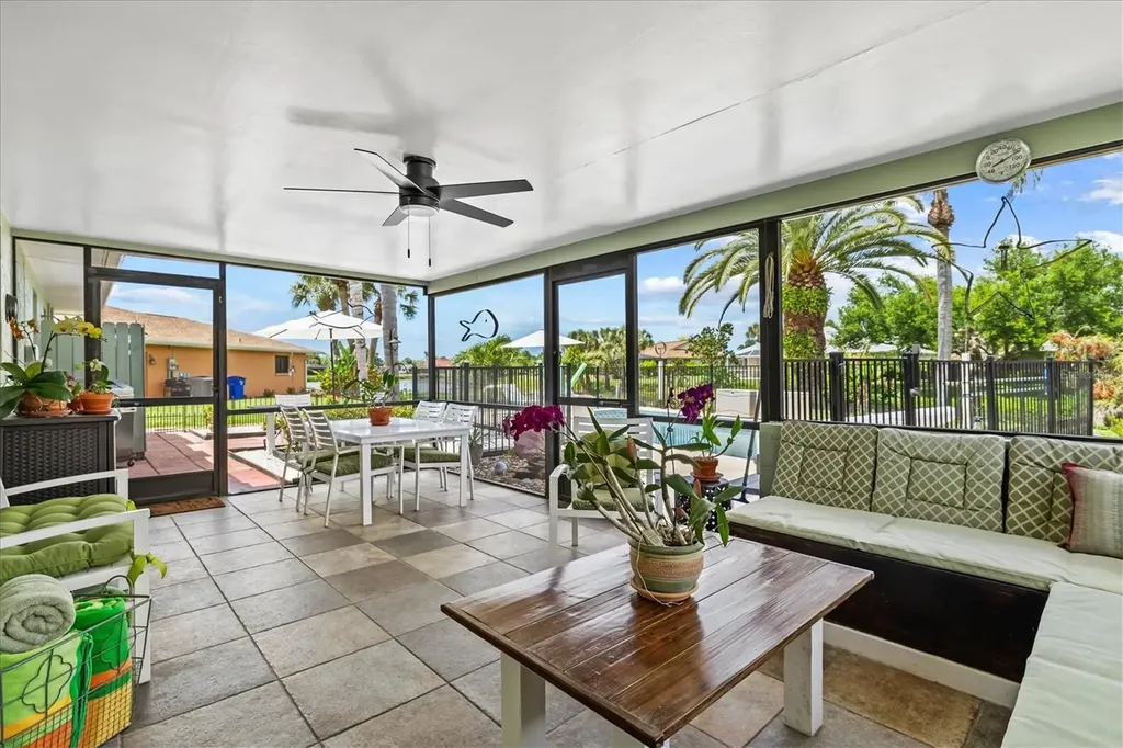 1147 Sleepy Hollow Court Venice FL 34285