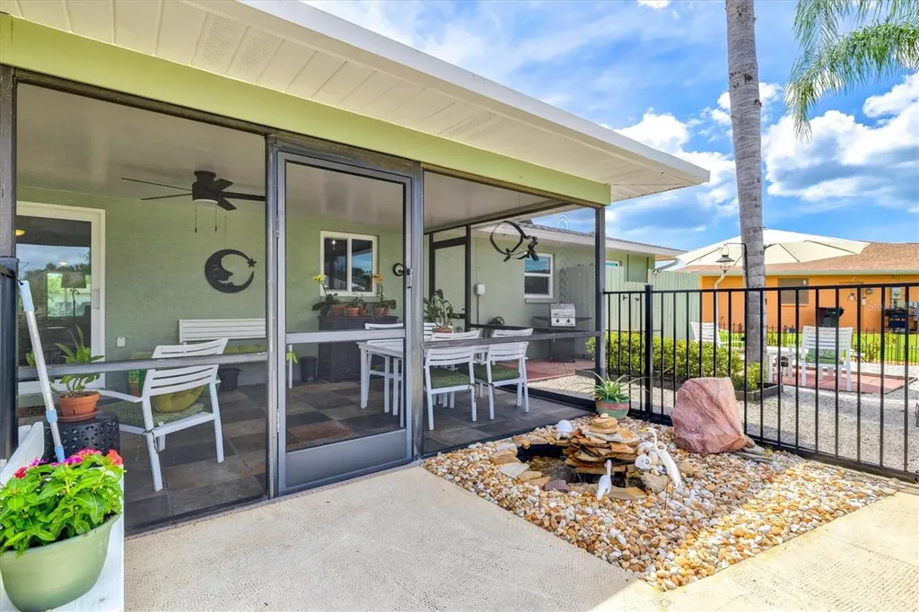 1147 Sleepy Hollow Court Venice FL 34285