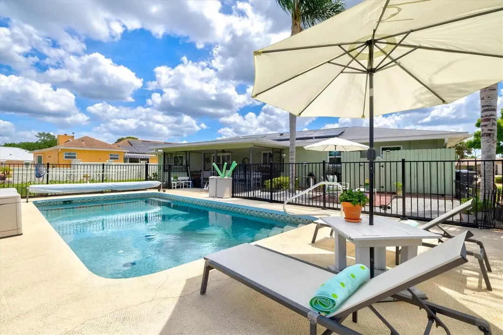 1147 Sleepy Hollow Court Venice FL 34285