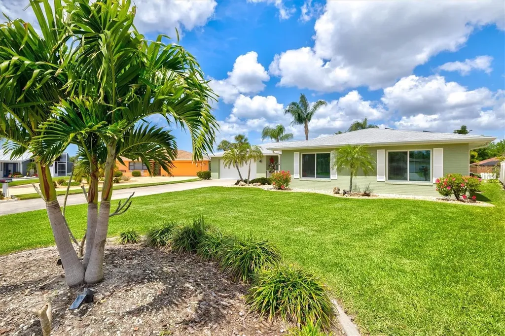 1147 Sleepy Hollow Court Venice FL 34285