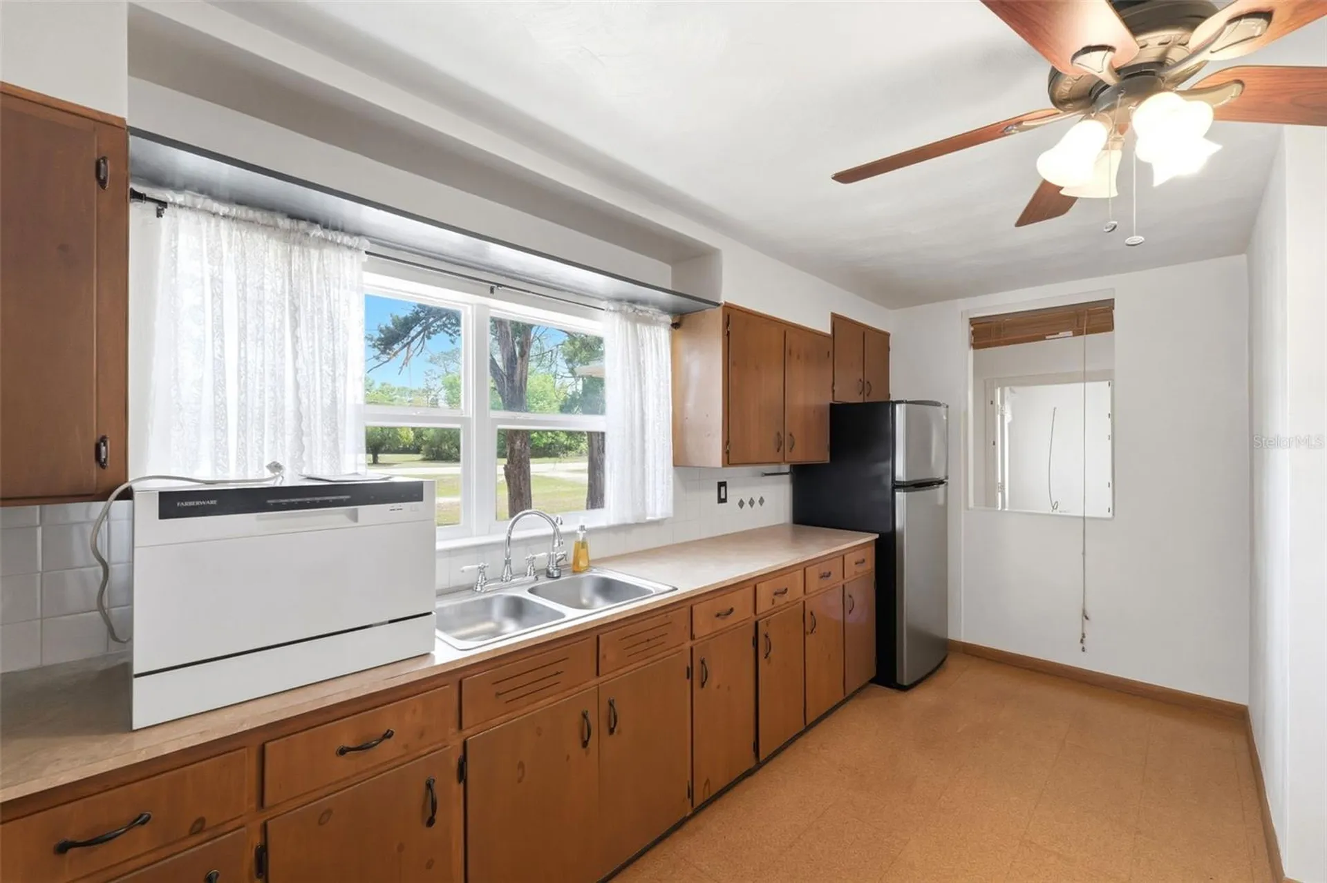 18749 Us Highway 41 Spring Hill FL 34610